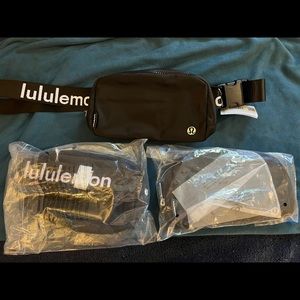 SOLD Lululemon black/white belt bag - looking to trade